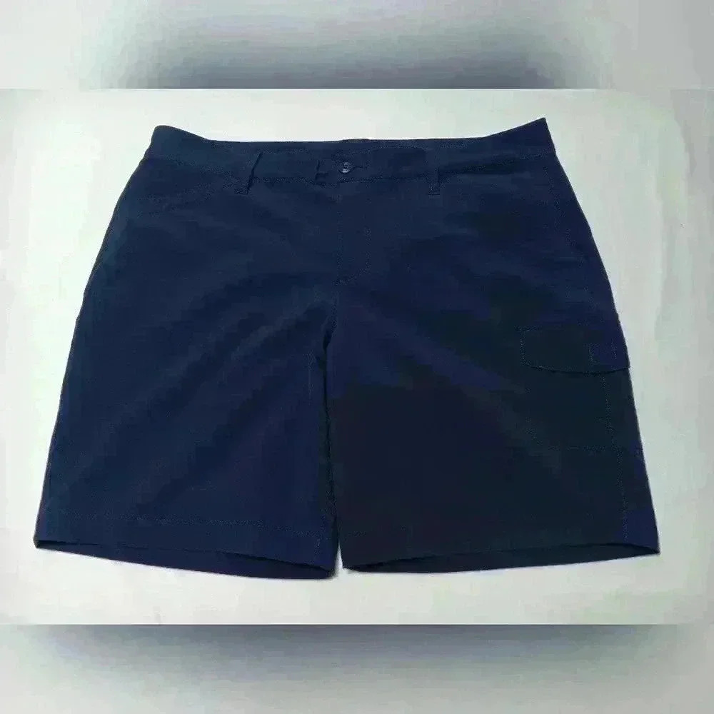 Eddie Bauer Cargo pocket ladies shorts. Size 14